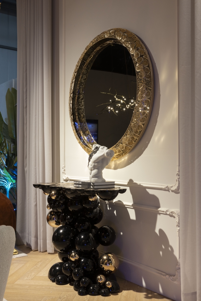 Decor & Objects